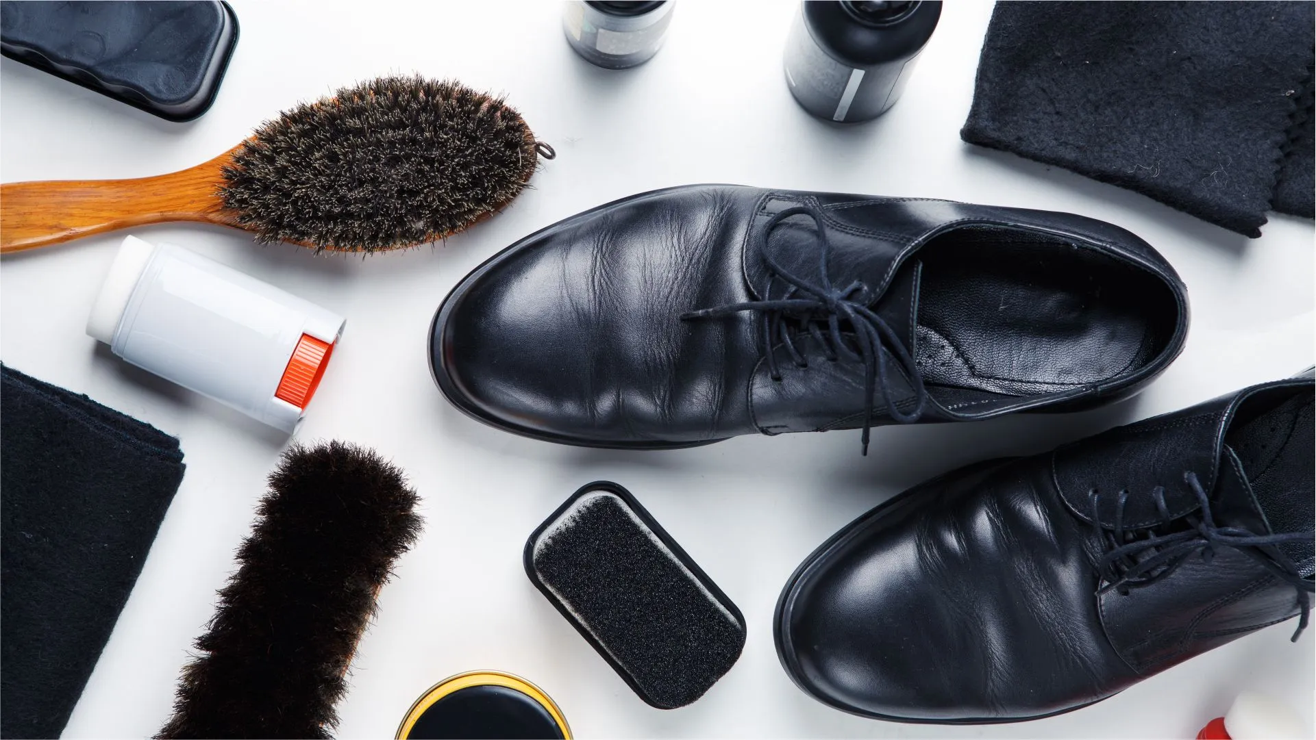 08 Keep Shoes and related Accessories Clean